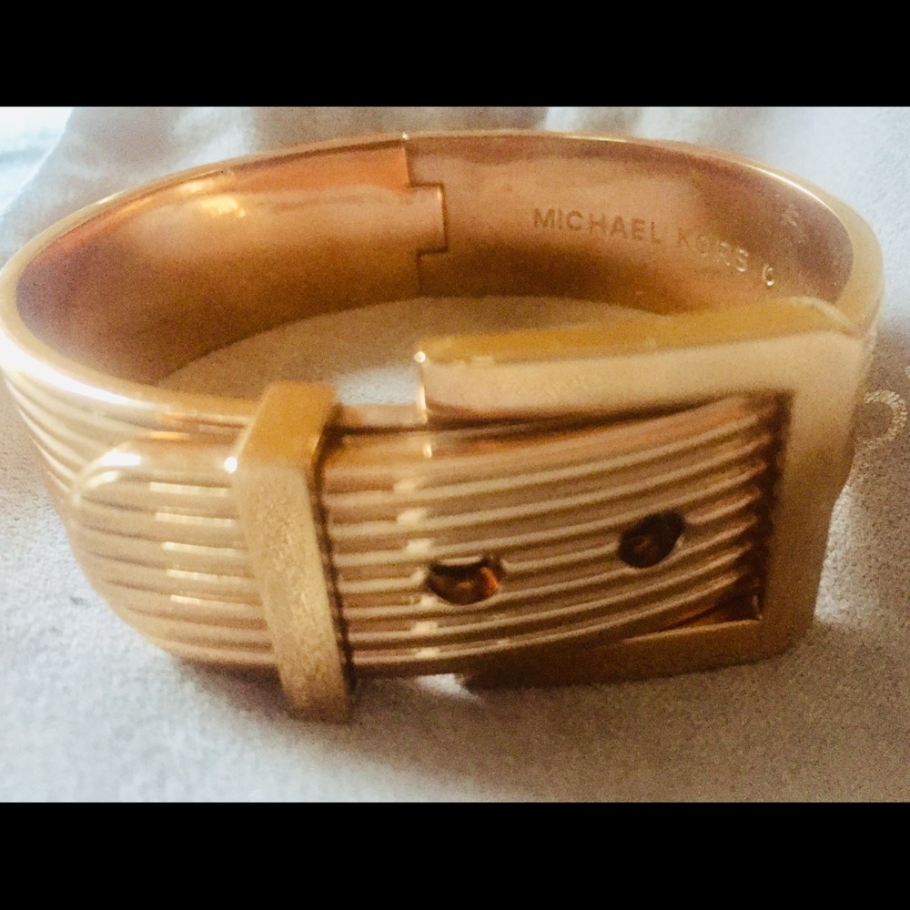 Michael Kors Bangle - Picture 2 of 6
